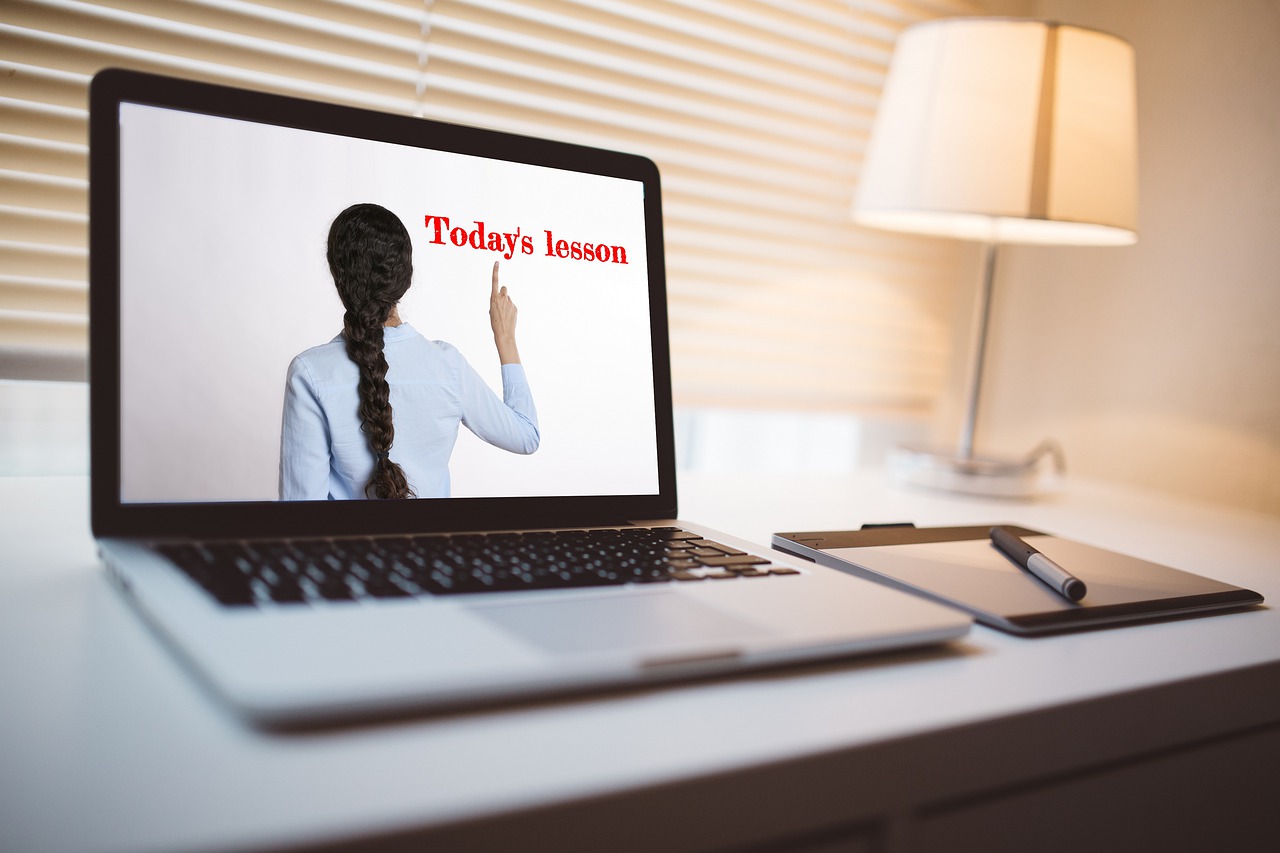 CURSO DE INGLÉS PROFESIONAL PARA COMERCIO INTERNACIONAL